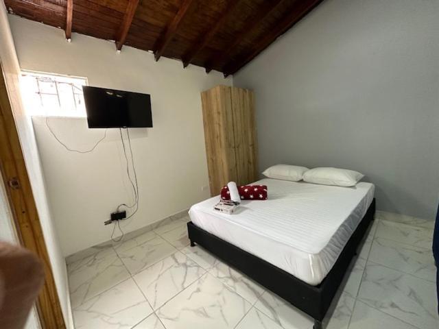 Apartahotel Malaga Medellín Extérieur photo